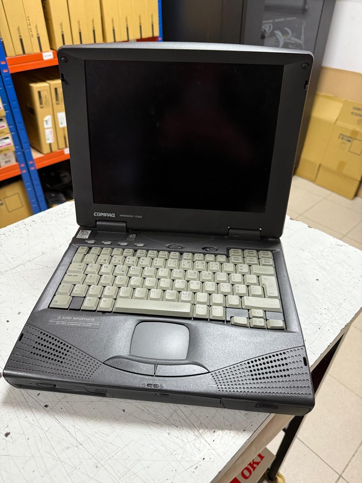 Portatil antigo - Compaq