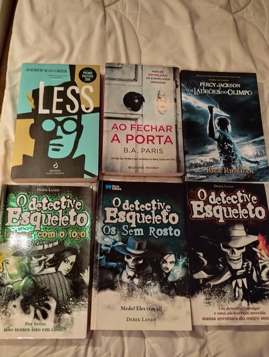 Vários livros novos