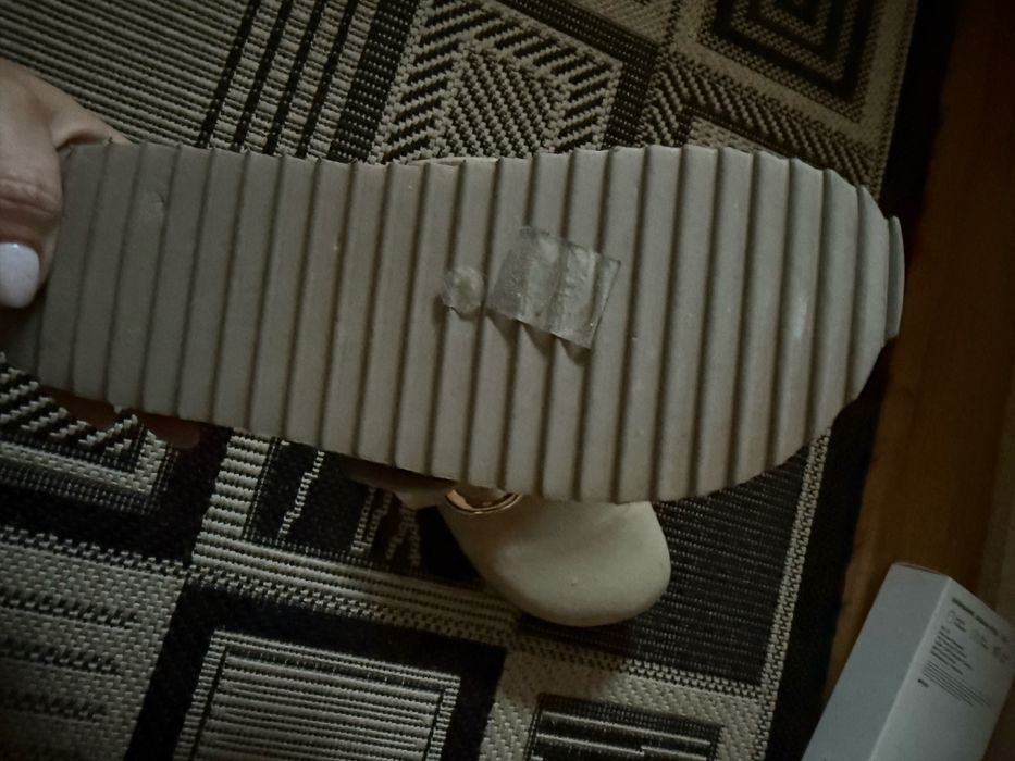 Мюлі,шльопанци,мюли