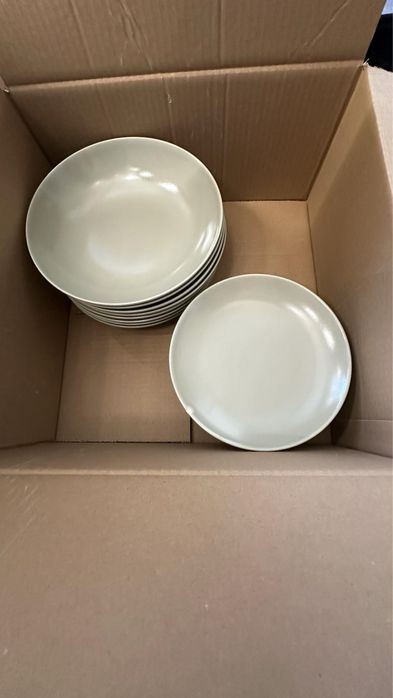 Zestaw naczyni sztućców garnków ikea