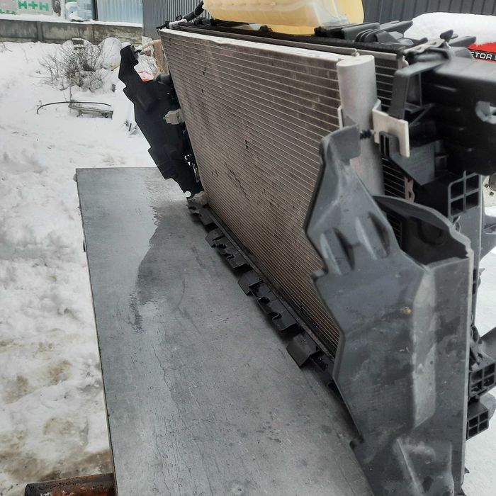 Ford F-150  2021- 3,5 Ecoboost chlodnice wentylator komplet