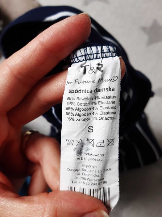 Ciążowa spódnica w paski