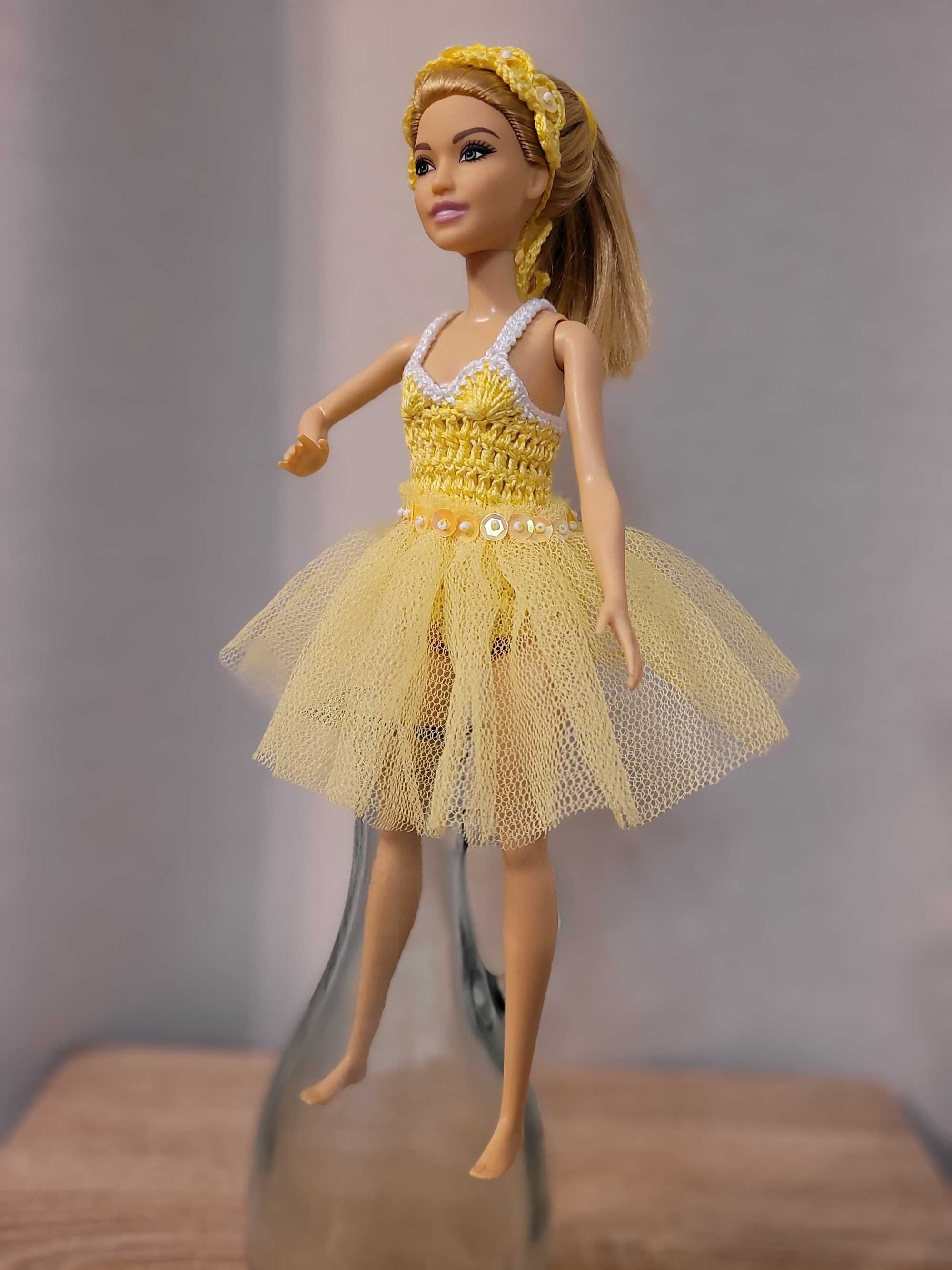 Sukienka baletowa dla lalki Barbie