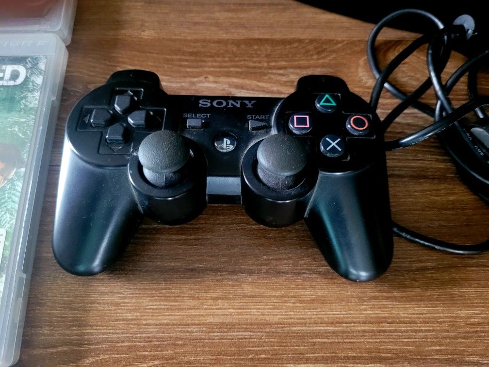 Konsola sony PlayStation 3+ kamera+ 9 gier