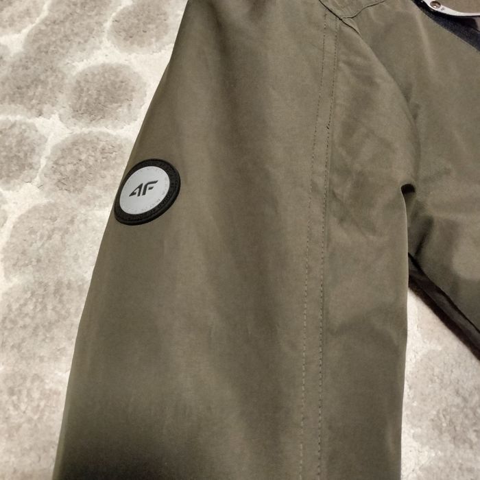 Зимова куртка  4F, на зріст 146