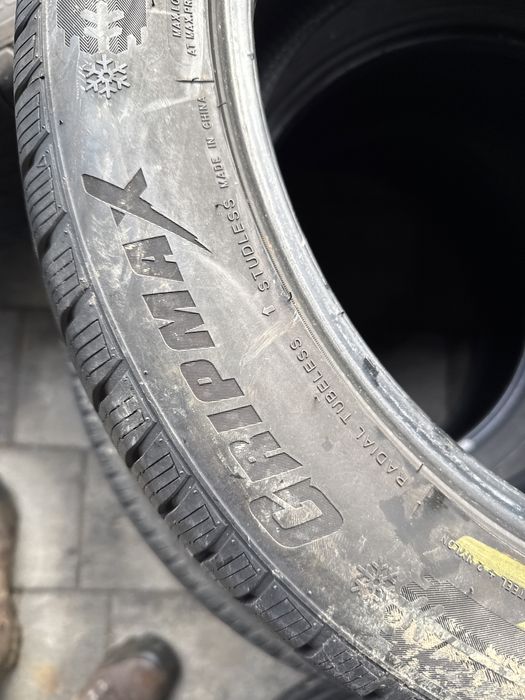 Шини резина 205/55/17 r17 Gripmax комплект зимні