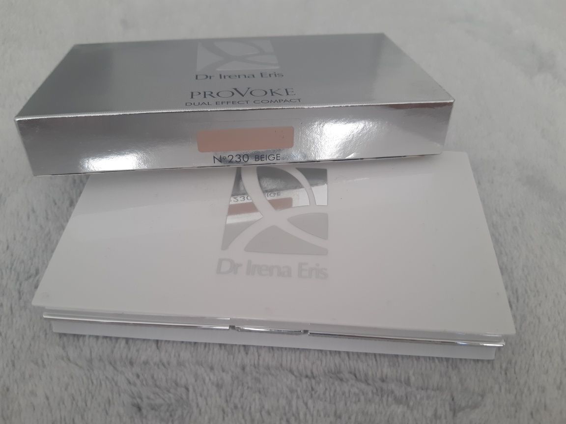 Puder o podwójnym działaniu Dr Irena Eris 230 BEIGE