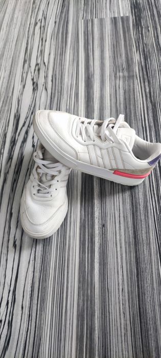 Adidas cloudfoam super