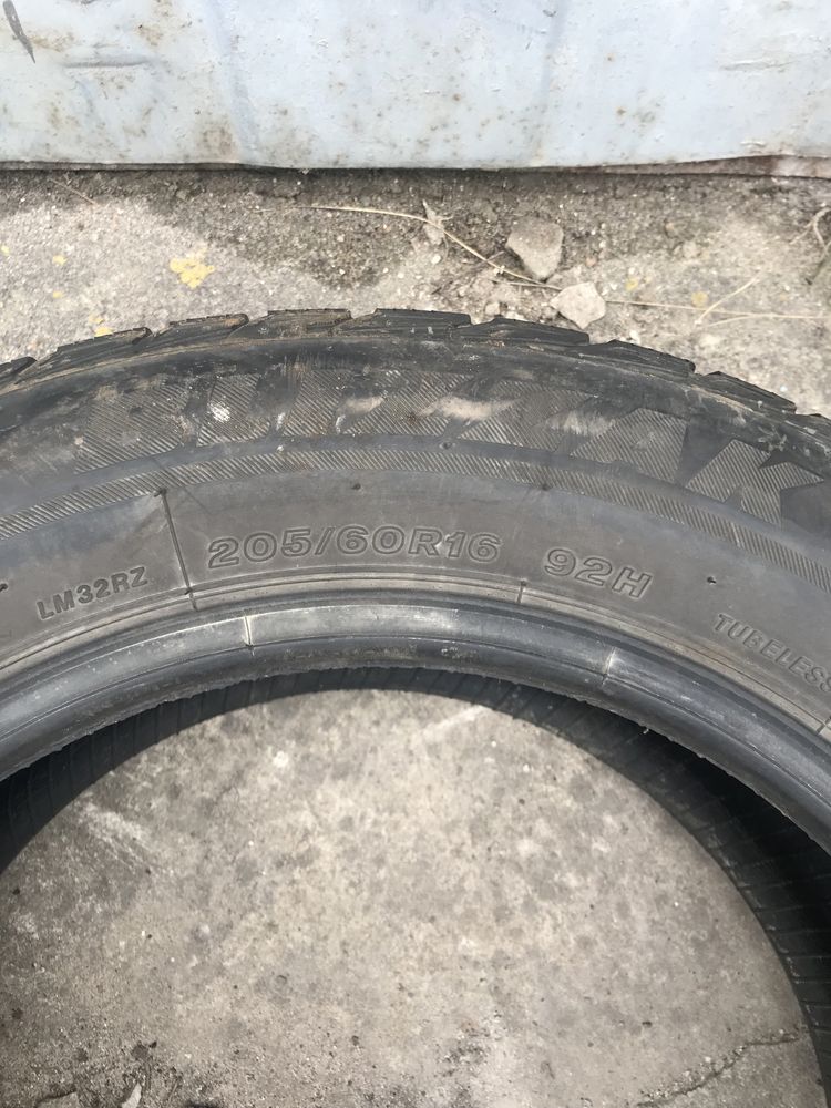 Резина Bridgestone 205/60/16