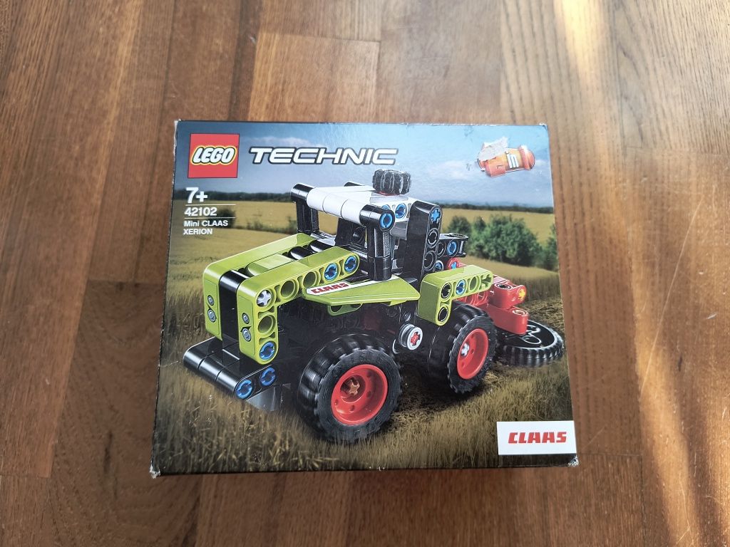 LEGO technics 42102 mini Claas xerion