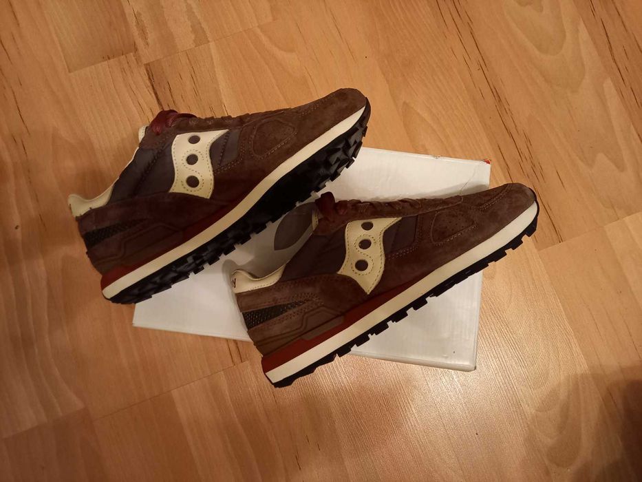 Кросівки Saucony Shadow. Коричневі.