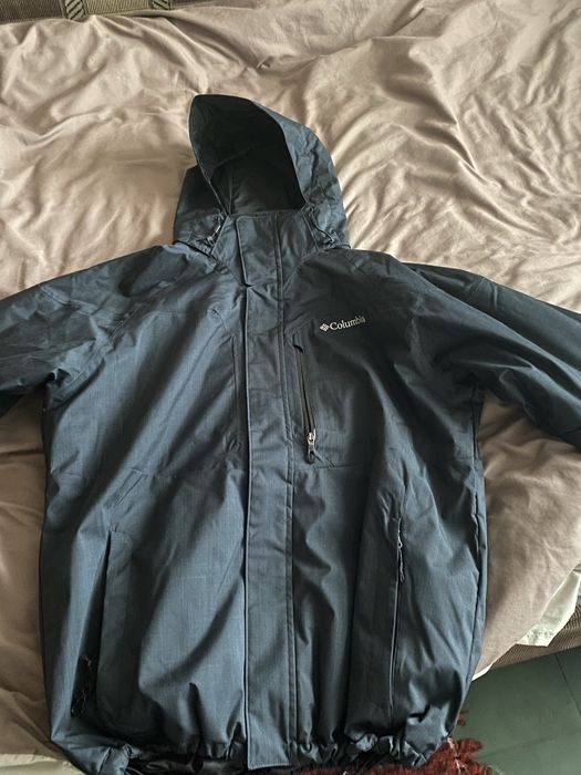 Это мужская куртка Columbia Element Blocker Interchange Jacket.