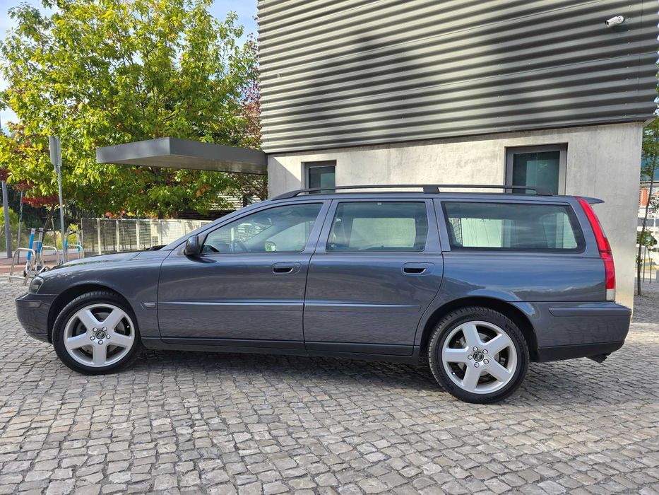 Volvo V70 T5/GPL 250CV 12/2002