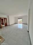 Apartamento T2 com Varandas em Leiria