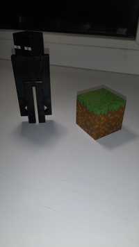 Фигурка Эндермена с блоком дёрна Minecraft Core Enderman Figure Pac