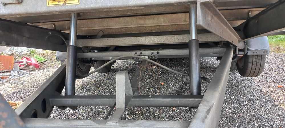 Reboque atrelado Infor Williams 3500kg