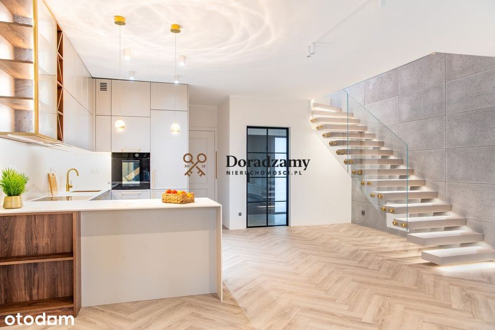 Elegancka Szeregówka Narożna na Północy