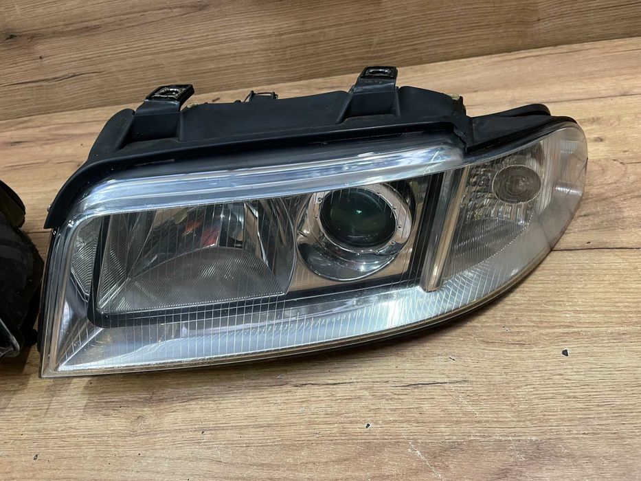 Lampa/reflektor przedni lewy prawy Audi A4 B5 lift
