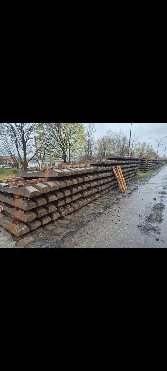 Podkłady kolejowe z transportem  możliwość ułożenia drogi placu
