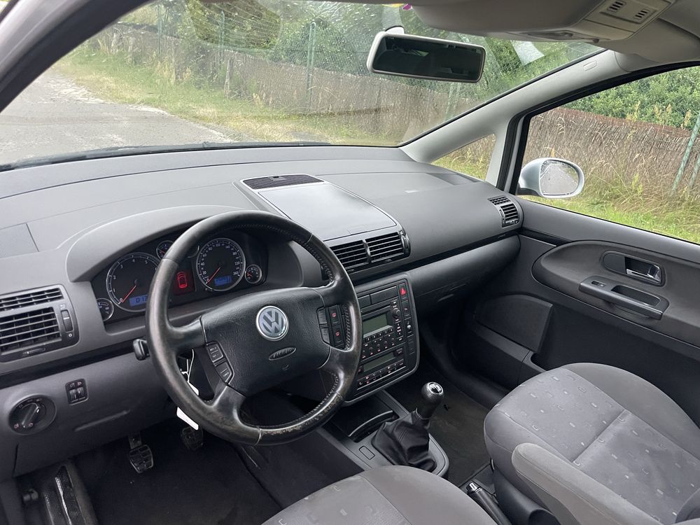 Volkswagen Sharan 1.8 turbo 150km 7 osob szwajcar lift ladny zamiana