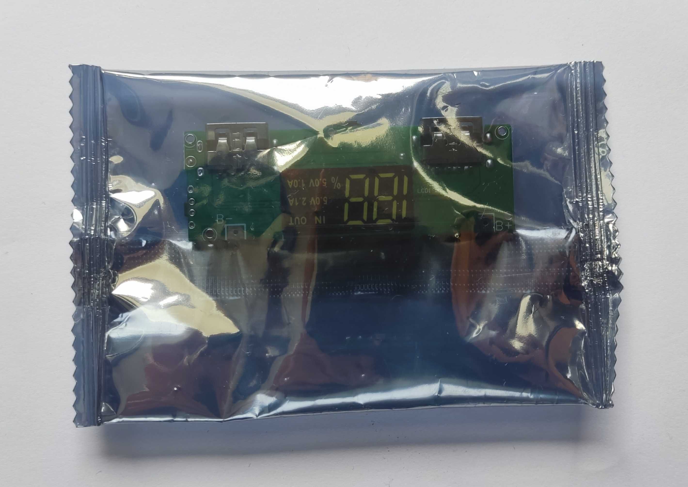 Moduł PowerBank H969-U v2.0 z LCD 2xUSB 5V 2,1A microUSB