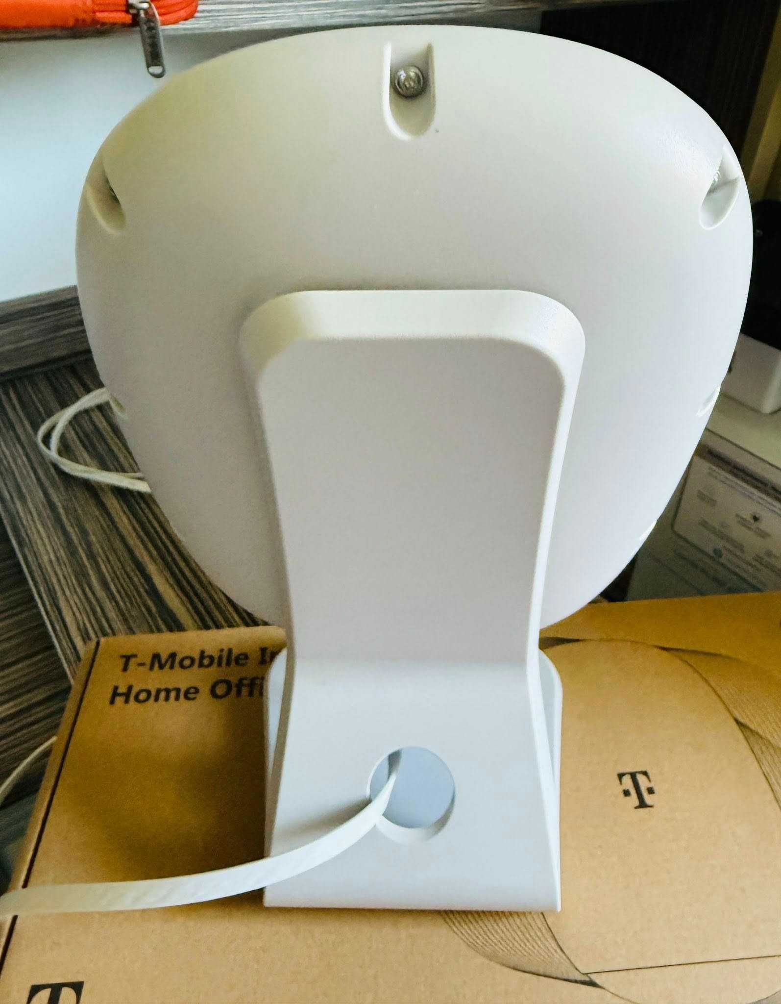 Zestaw Router WNC T-MOBILE Internet Home Office BOX 5G ODU IDU