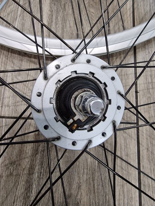 Koła do roweru komplet Nexus Inter 7 28 cali.