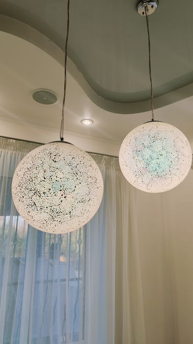 Потолочный светильник