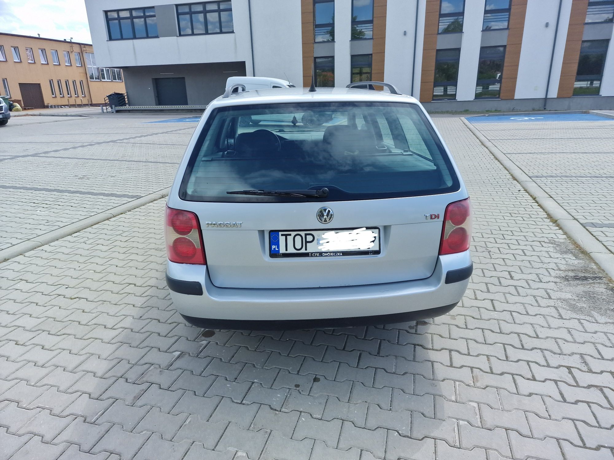 Volkswagen Passat B5 1.9TDI 18Lat w kraju