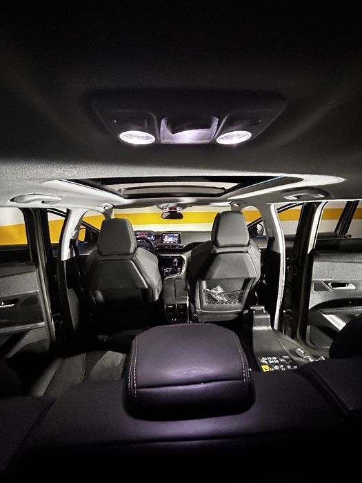 Peugeot 5008 Allure 1.5 impecável