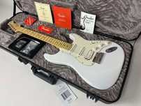 Суперціна! Fender American Stratocaster Juanes Ultra  (NEW,HSS, 1890$)