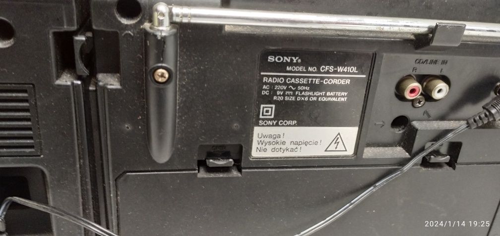 Wieża Sony radiomagnetofon bumbox CFS-W410 bass budowa wysyłka