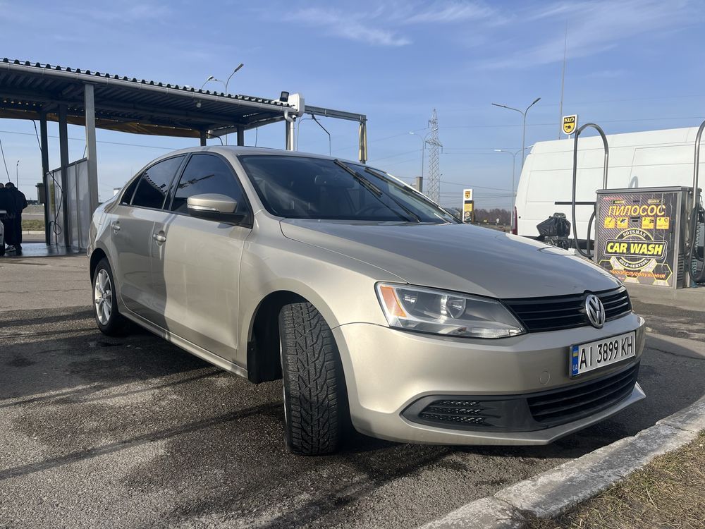 Jetta 6 , 2,5sе