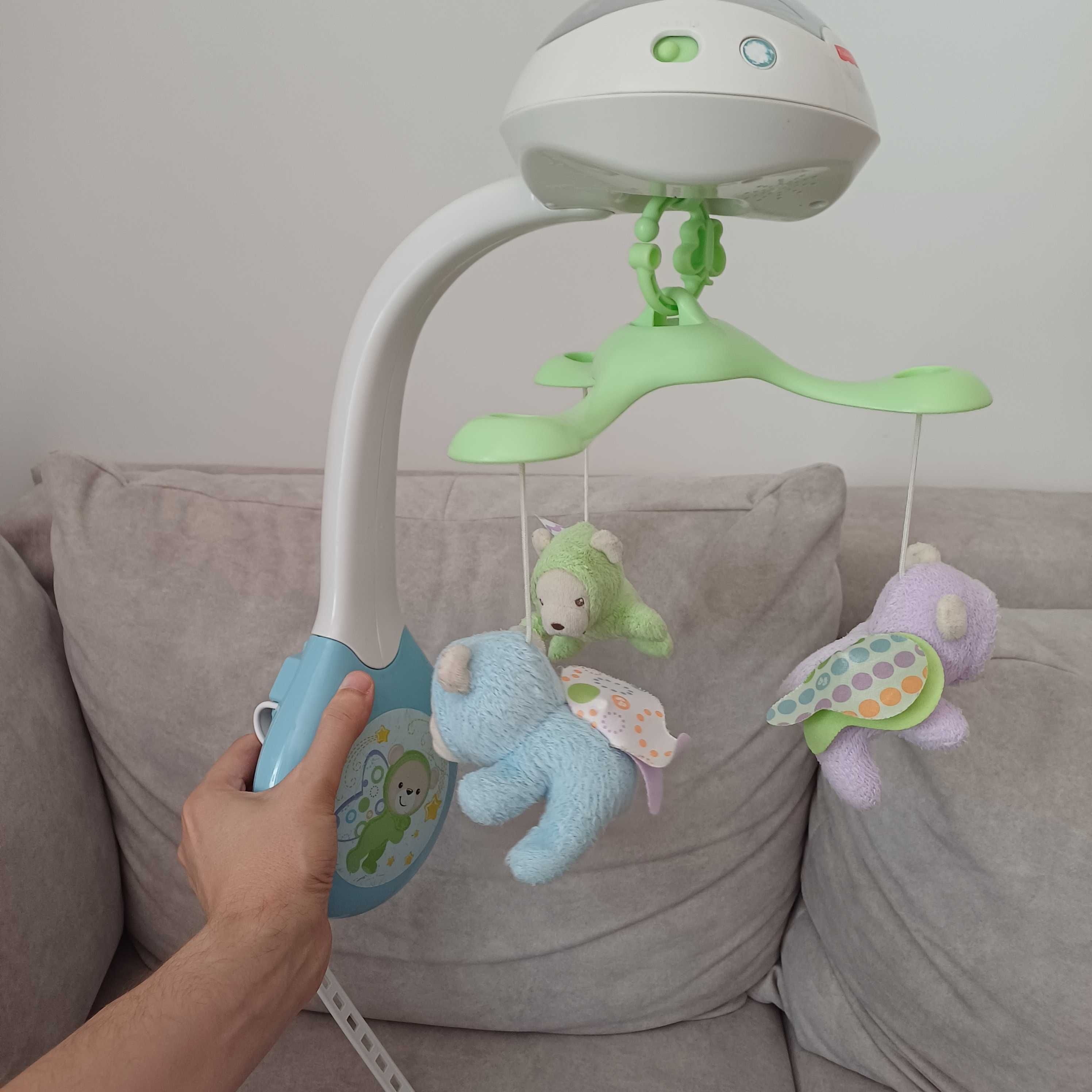 Fisher Price 3w1 Karuzela z misiami – projektor, pozytywka