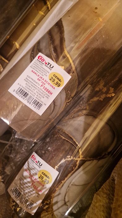 Tapeta samo przylepna na ściane