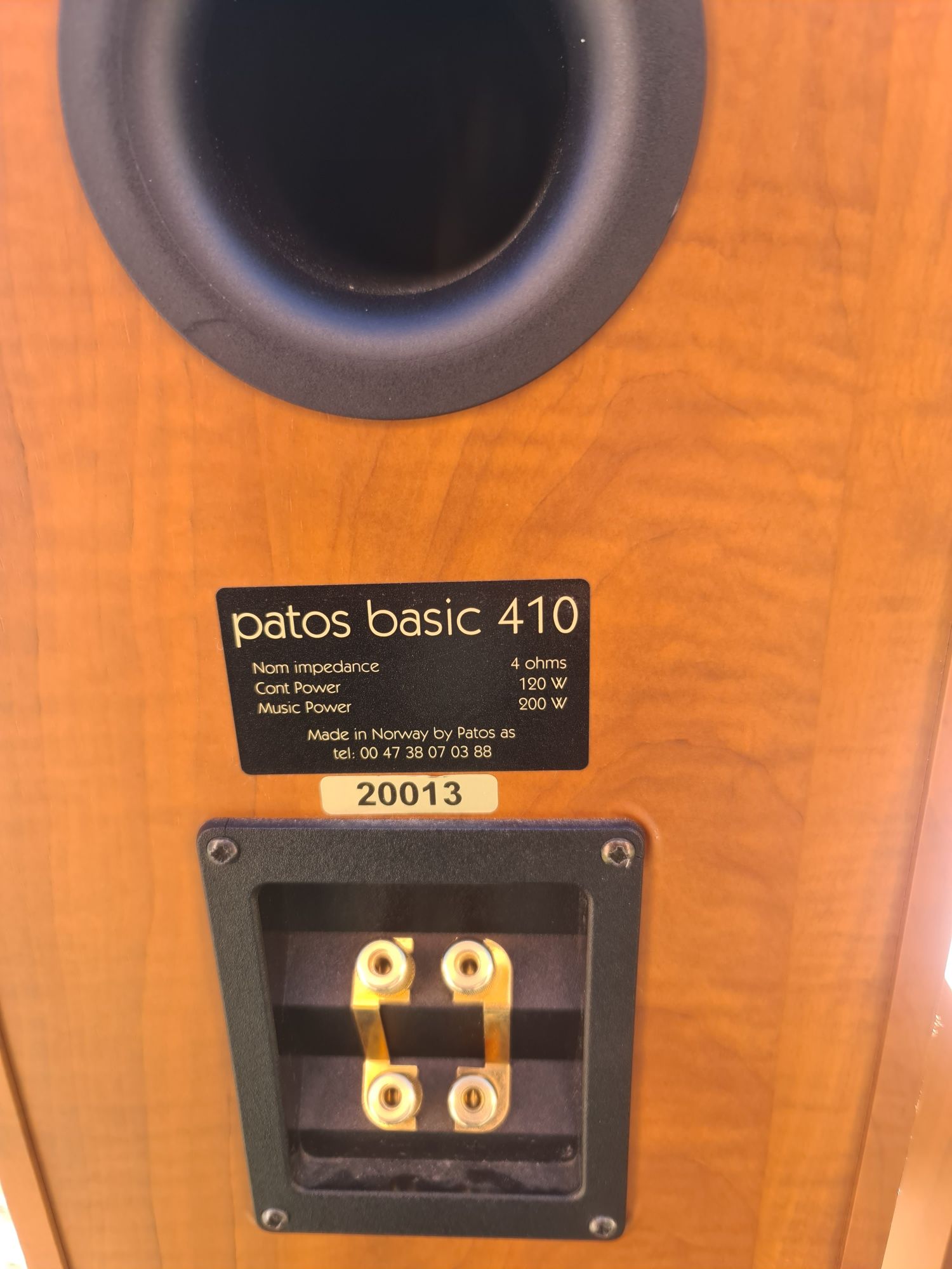 Zestaw kolumn patos 4 sztuki wzmacniacz i syntezator yamaha mox6