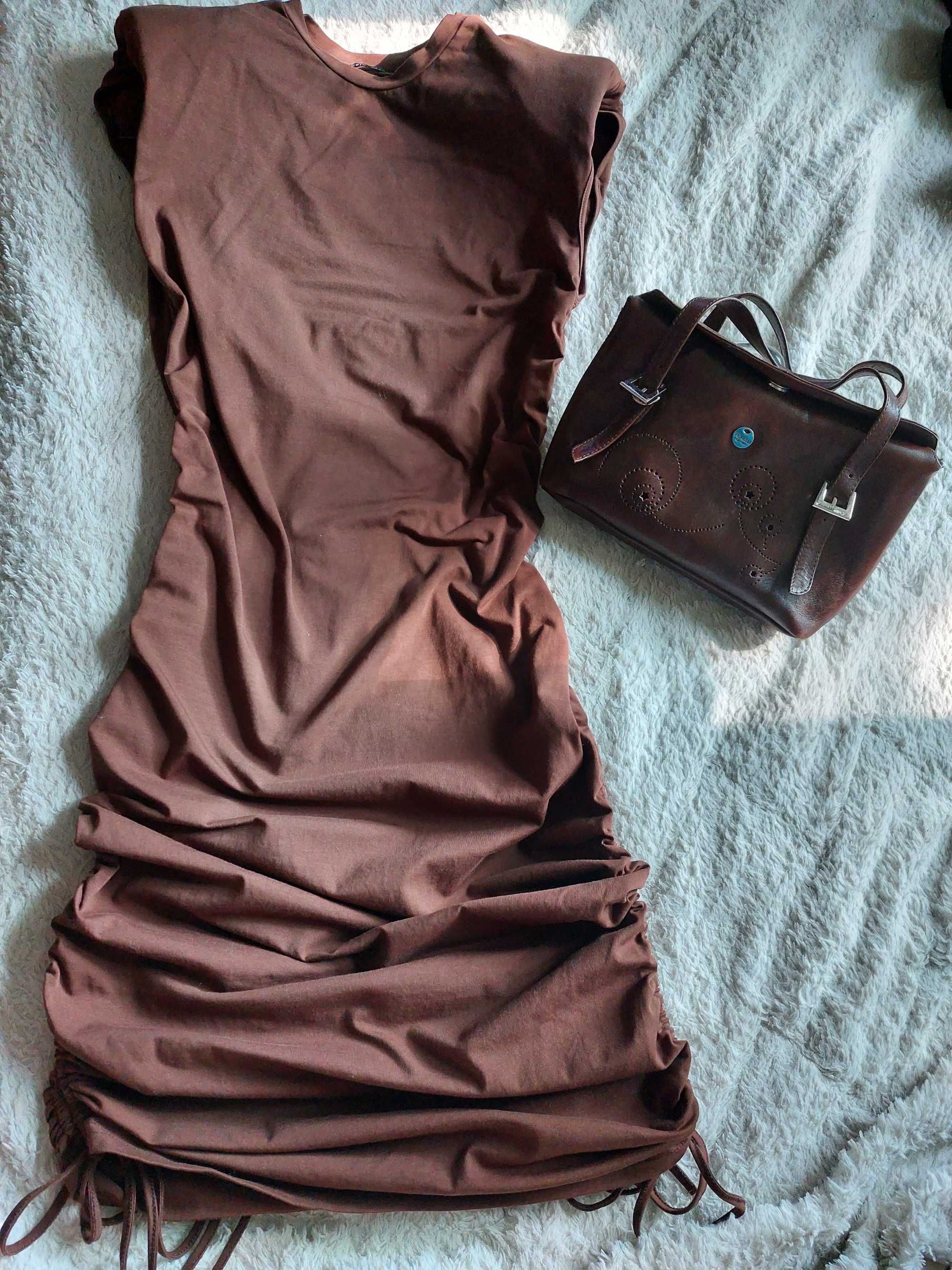 SHEIN платье с затяжками побокам 42-44р.