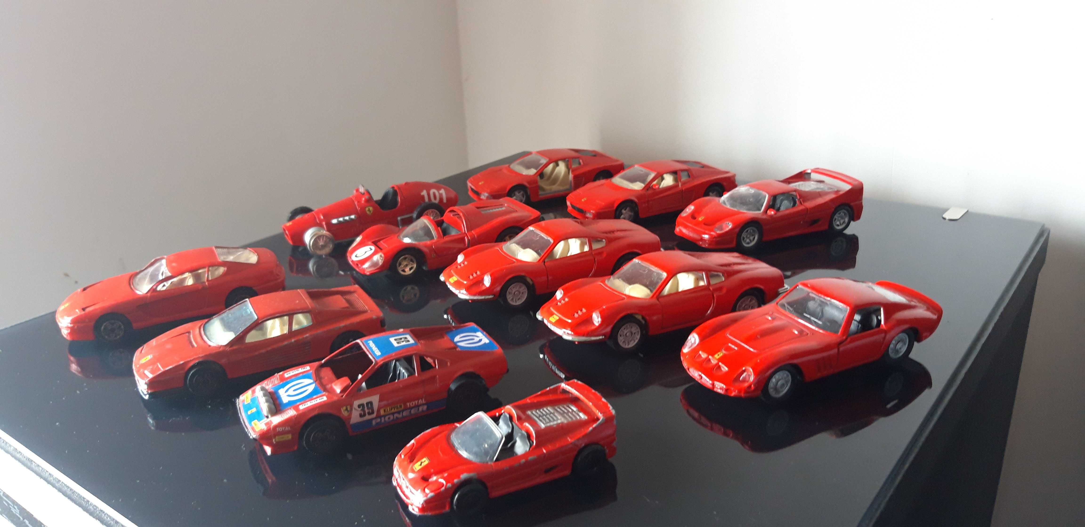 Carros miniaturas da Ferrari