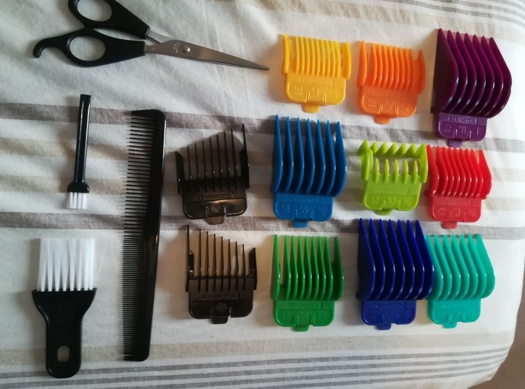 Pentes e Acessórios para Máquina de Cortar Cabelo