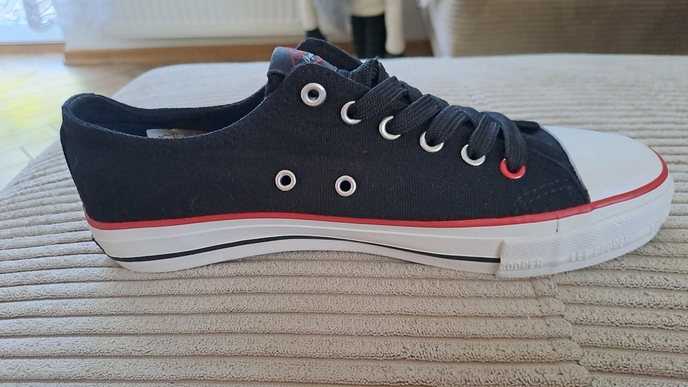 Buty chłopięce rozmiar 40