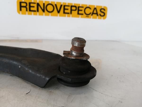 Braço de suspensão frente direito RENAULT Modus/Grand Modus (F/JP0_)