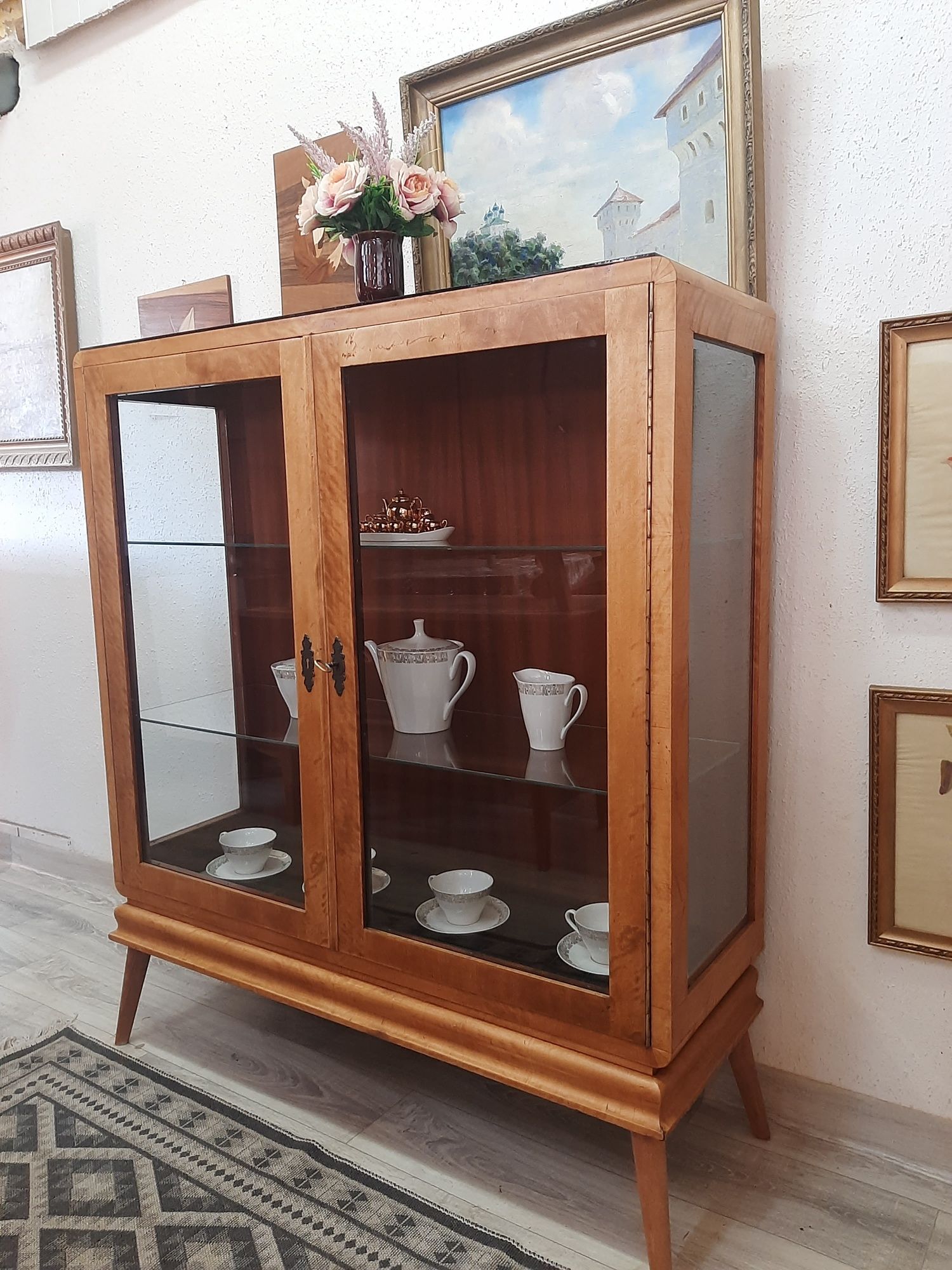 Komoda / witrynka w stylu art deco po renowacji
