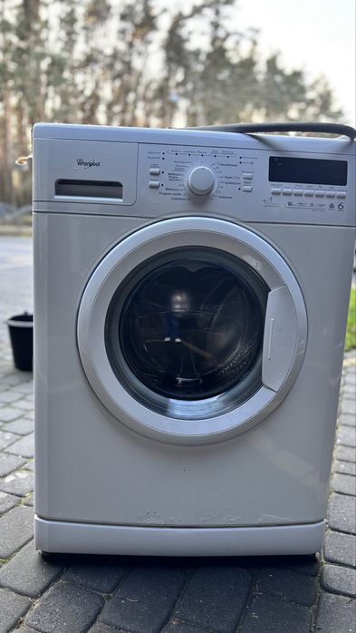 Pralka whirpool