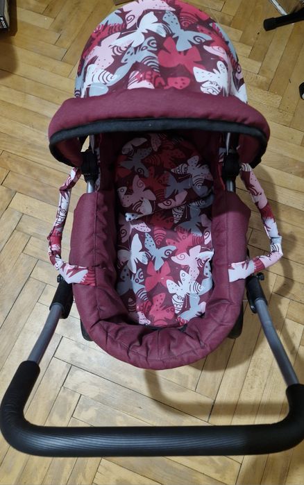 Коляска для ляльки