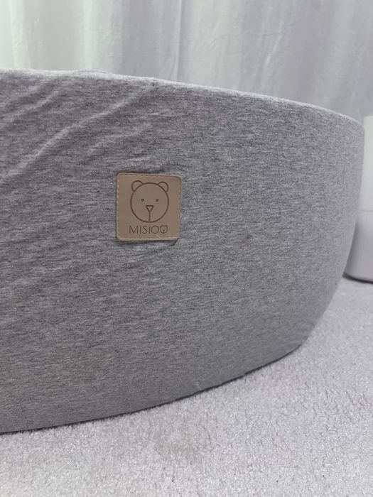 Basen z kulkami Misioo