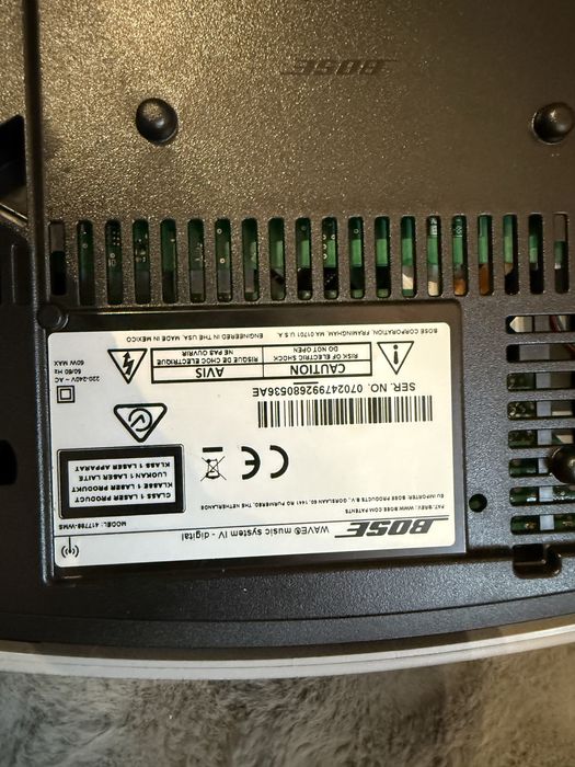 Odtwarzacz CD i radio AM/FM