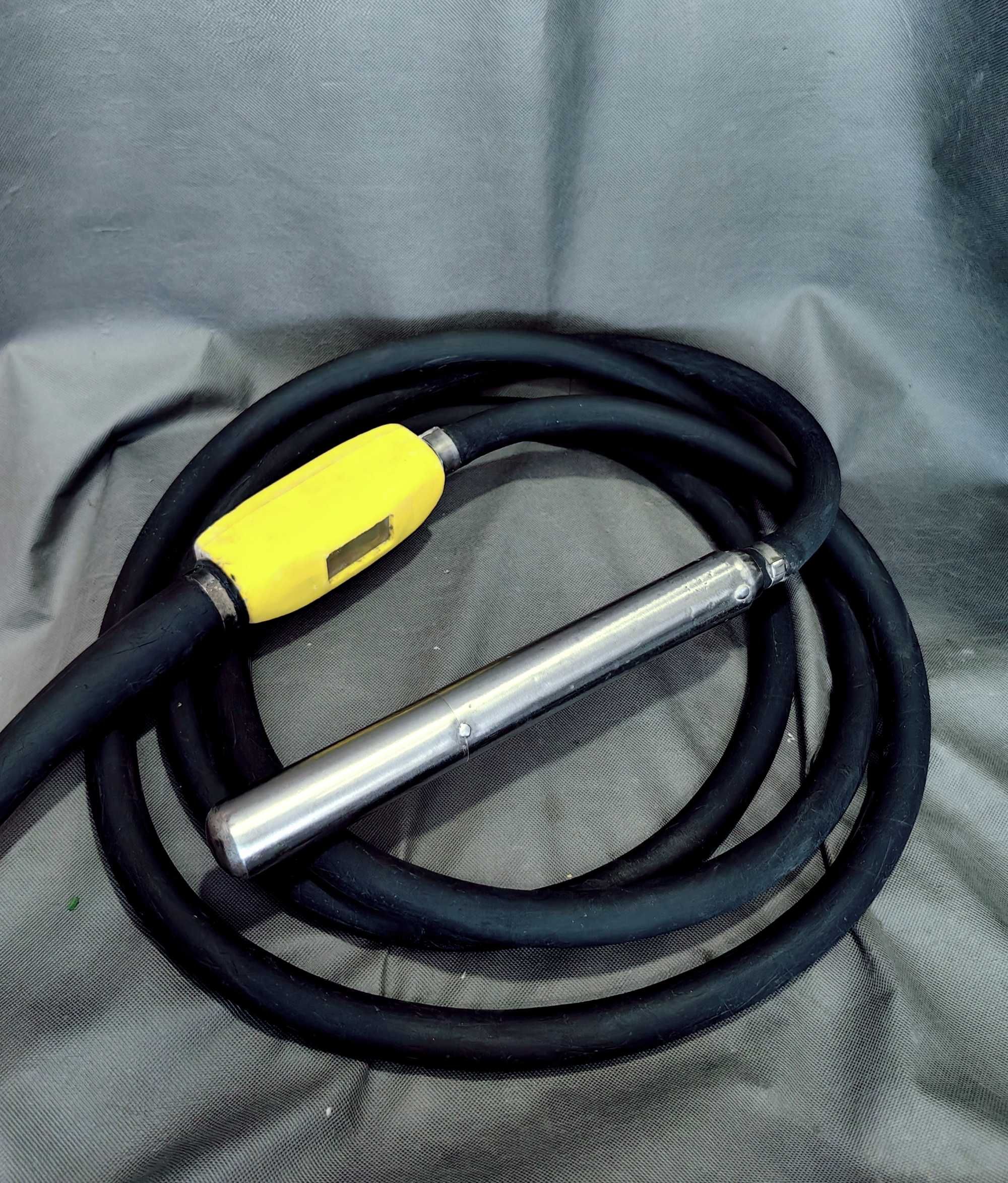 Wibrator pogrążalny Wacker Neuson IREN 45mm 5M do betonu 42V Siła