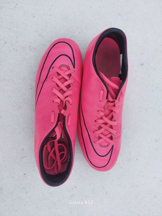 Продам бутси не дорого