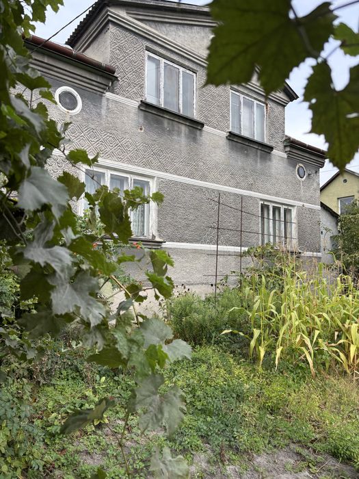 Продається будинок в смт. Гірник