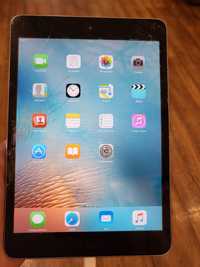 Apple IPad Mini 16gb.